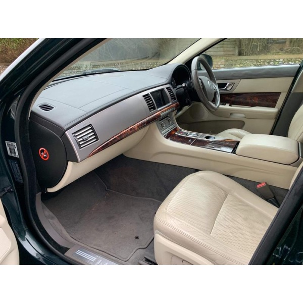 Jaguar XF - 2.7d V6 Premium Luxury Auto Euro 4 4dr