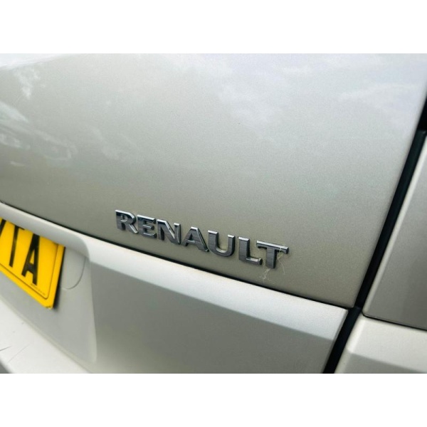 Renault Scenic - 1.6 VVT Dynamique 5dr