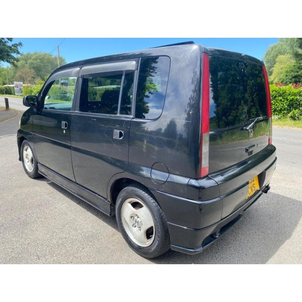 Honda N-box - 2.0 4dr