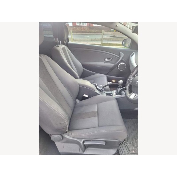 Renault Megane - 1.6 16V Dynamique Euro 5 3dr