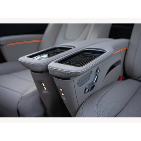 Mercedes-Benz V Class - 2.0 V300d Exclusive G-Tronic+ Euro 6 (s/s) 5dr (7 Seat, Extra Long)
