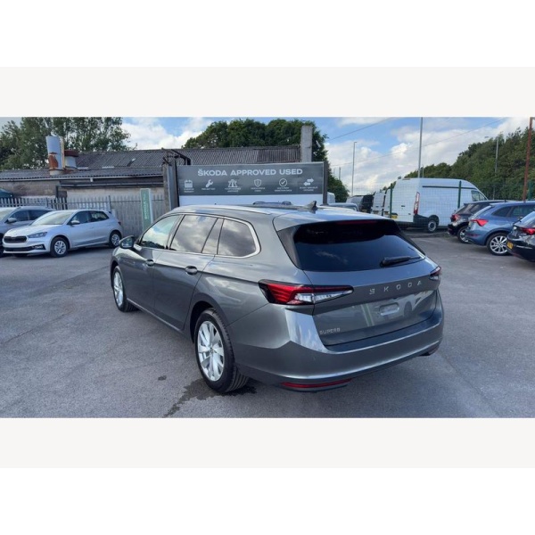 SKODA Superb - 1.5 TSI e-TEC MHEV SE Technology DSG Euro 6 (s/s) 5dr
