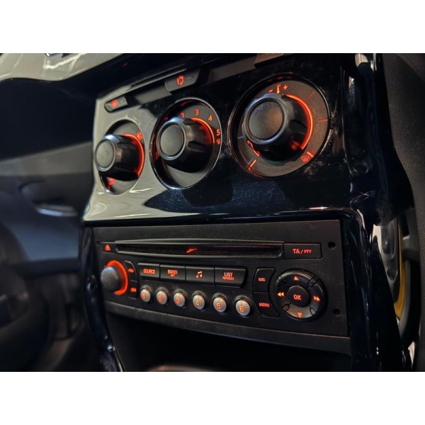 Citroen DS3 - 1.6 e-HDi Airdream DStyle Euro 5 (s/s) 3dr