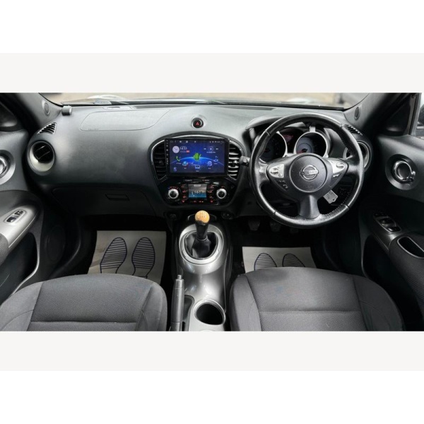Nissan Juke - 1.6 Acenta Euro 5 (s/s) 5dr