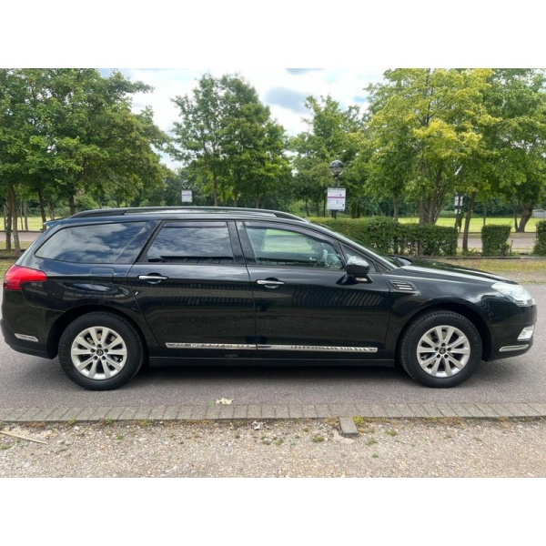 Citroen C5 - 1.6 HDi VTR+ Tourer Euro 5 5dr (SNav)