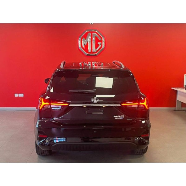 MG MG5 - 61.1kWh Trophy Estate 5dr Electric Auto (156 ps)