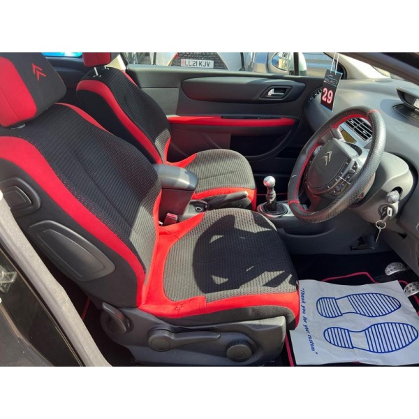 Citroen C4 - 1.6 HDi by LOEB Euro 4 3dr