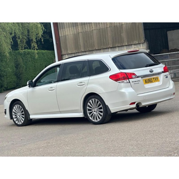 Subaru Legacy - 2.0D SE Sport Tourer 4WD Euro 5 5dr