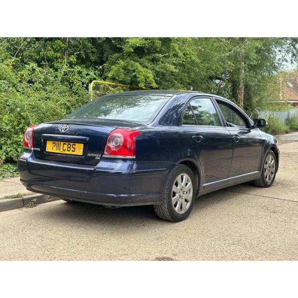 Toyota Avensis - 1.8 VVT-i TR 4dr