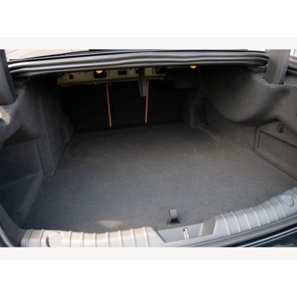 Jaguar XF - 2.0 D200 MHEV R-Dynamic HSE Black Auto Euro 6 (s/s) 4dr