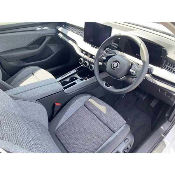 SKODA Superb - 1.5 TSI e-TEC MHEV SE Technology DSG Euro 6 (s/s) 5dr