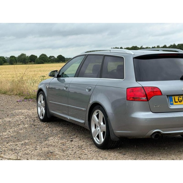 Audi A4 Avant - 2.0 TFSI S line Special Edition 5dr