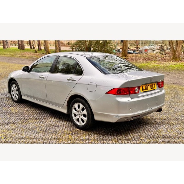 Honda Accord - 2.0 i-VTEC EX 4dr