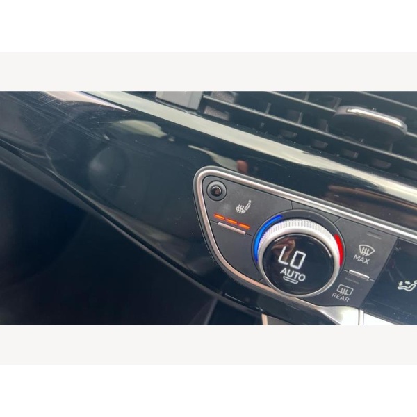 Audi A4 - Audi Saloon 35 TFSI Black Edition 4dr S Tronic 2.0