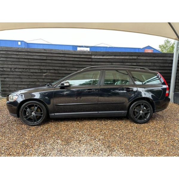Volvo V50 - 2.4 SE 5d 170 BHP