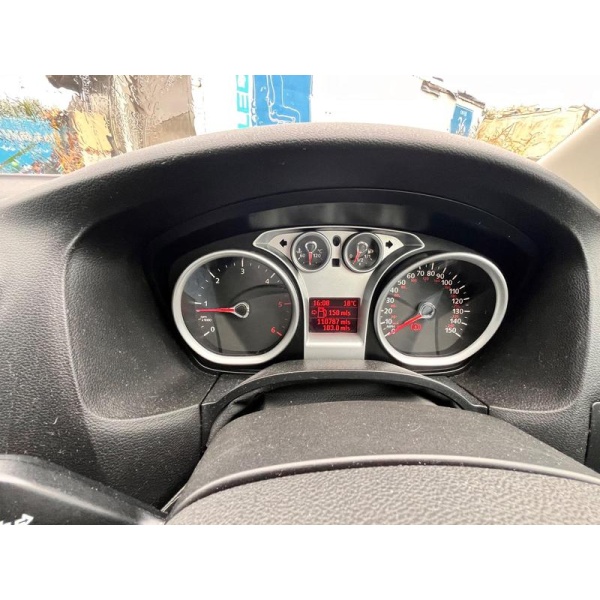 Ford Focus - 2.0 TDCi Zetec 5dr