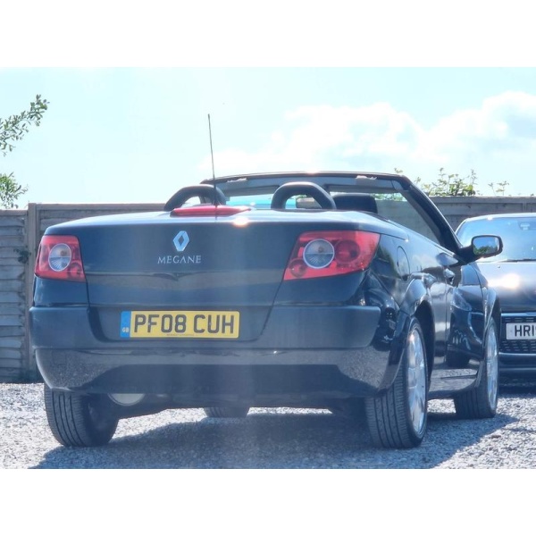 Renault Megane - 1.6 VVT Dynamique 2dr