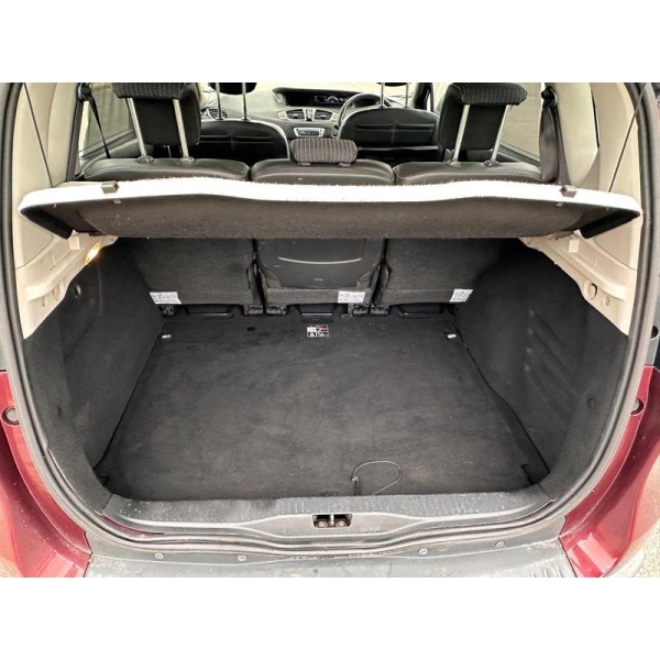 Renault Scenic - 1.5 dCi Dynamique TomTom Euro 5 (s/s) 5dr