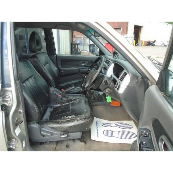 Mitsubishi L200 - 2.5 TD Warrior Limited Edition 4dr