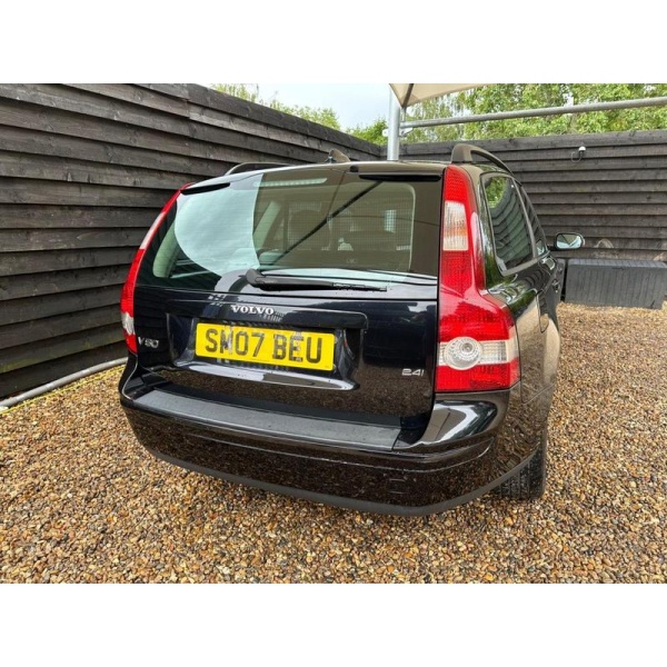 Volvo V50 - 2.4 SE 5d 170 BHP