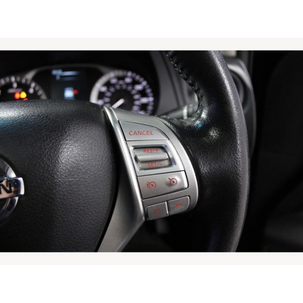 Nissan Navara - 2.3 dCi Tekna 4WD Euro 5 4dr