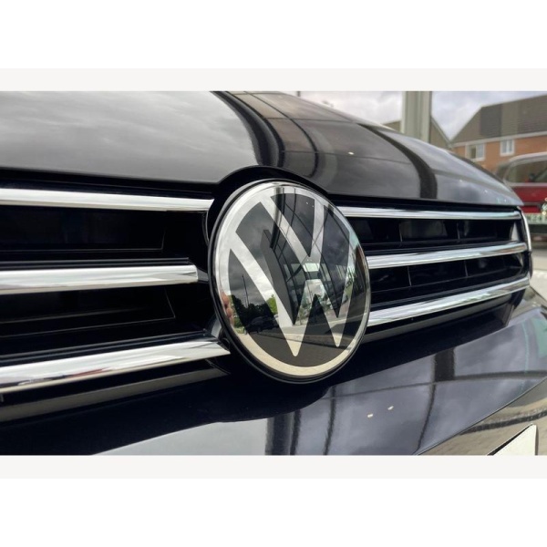 Volkswagen Touran - 1.5 TSI EVO SEL DSG Euro 6 (s/s) 5dr