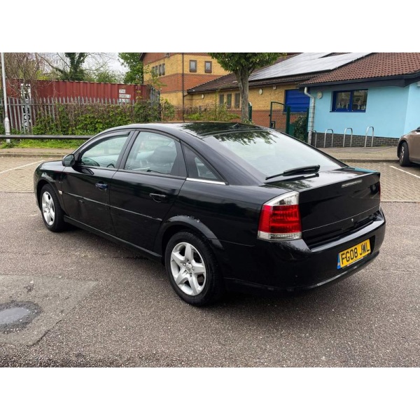Vauxhall Vectra - 1.8 VVT Exclusiv Hatchback 5dr Petrol Manual (173 g/km, 138 bhp)