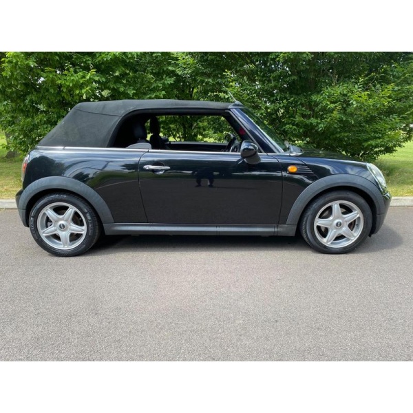 MINI Convertible - 1.6 Cooper Euro 4 2dr