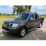 Nissan Navara - 2.5 dCi Tekna Auto 4WD Euro 5 4dr