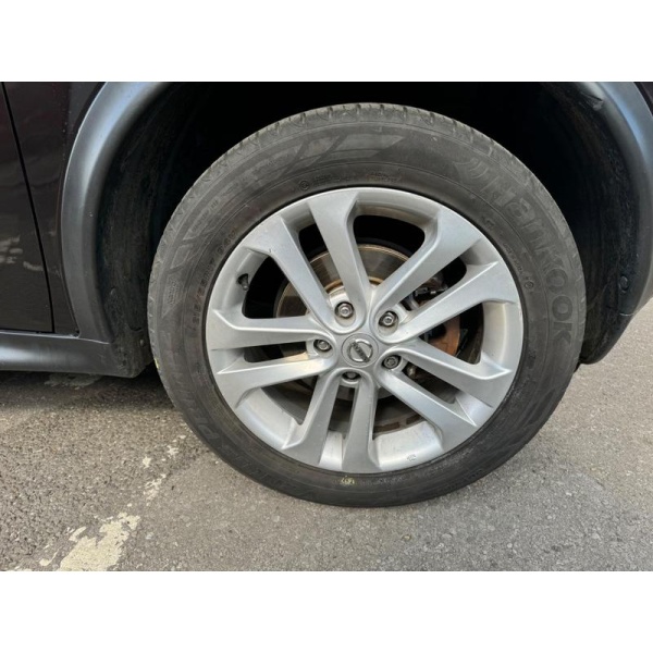 Nissan Juke - 1.6 Acenta Euro 5 (s/s) 5dr