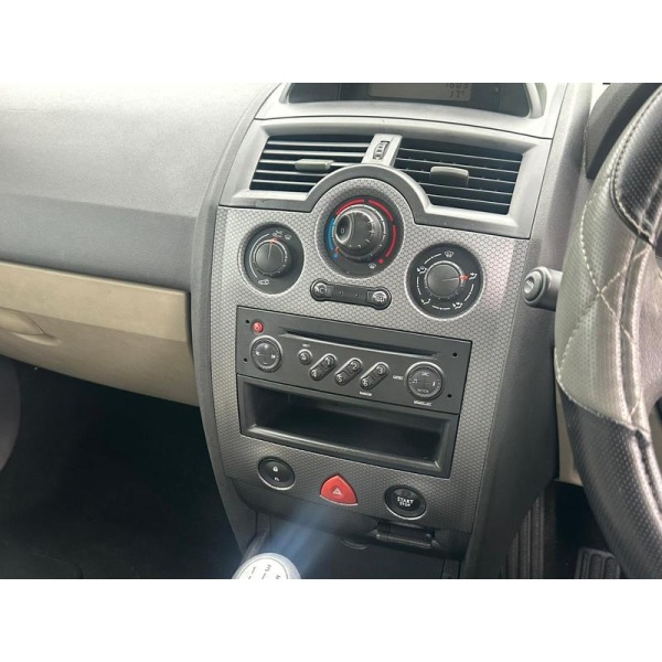 Renault Megane - 1.5 dCi Expression 5dr