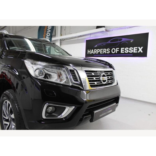 Nissan Navara - 2.3 dCi Tekna 4WD Euro 5 4dr