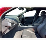 Jaguar XE - 2.0 D200 R-Dynamic SE Black 4dr Auto