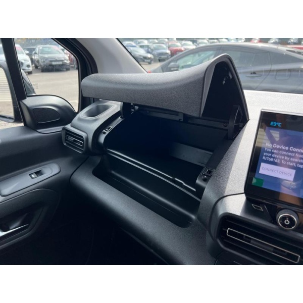 Citroen E-berlingo - 52kWh PLUS XL XL MPV Auto 5dr (11kW Charger)