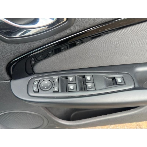 Renault Megane - 1.5 dCi Dynamique (s/s) 2dr