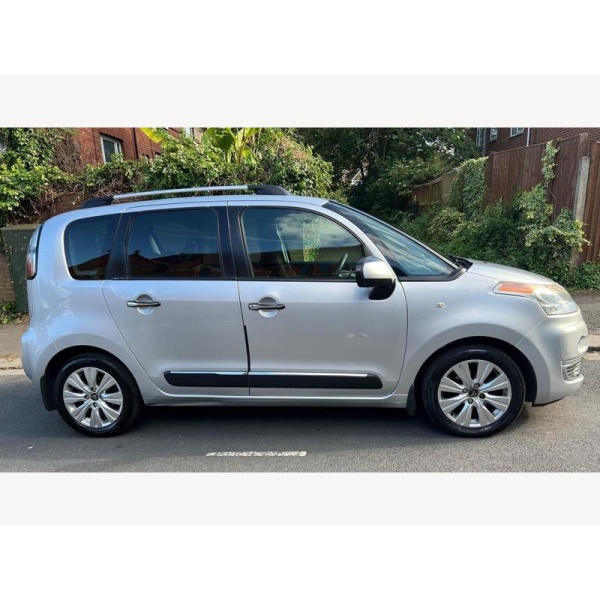 Citroen C3 Picasso - 1.6 HDi Exclusive Euro 4 5dr