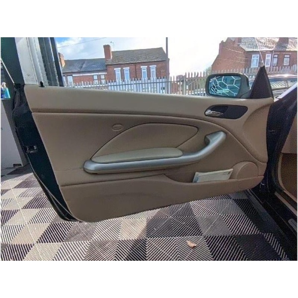 BMW 3 Series - 2.2 320Ci 320 SE Auto 2dr