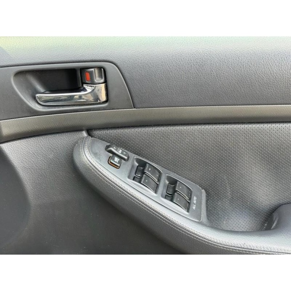 Toyota Avensis - 2.0L T SPIRIT VVT-I 4d 145 BHP