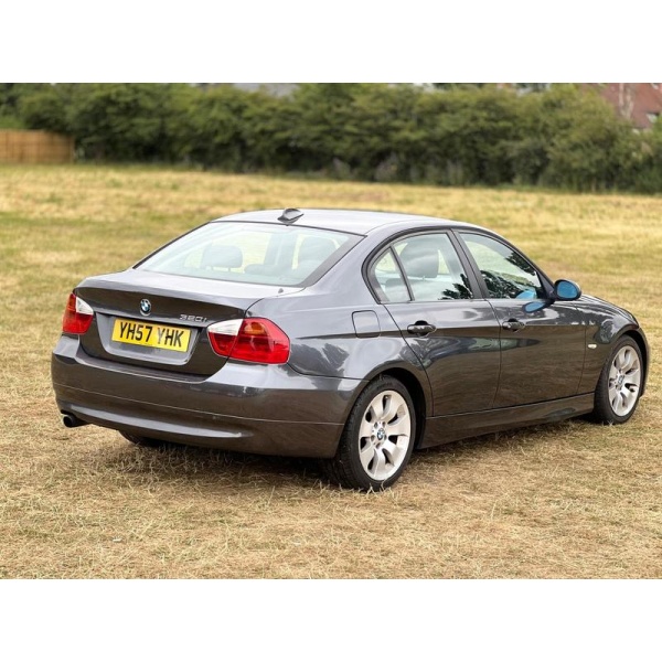 BMW 3 Series - 2.0 320i SE Euro 4 4dr