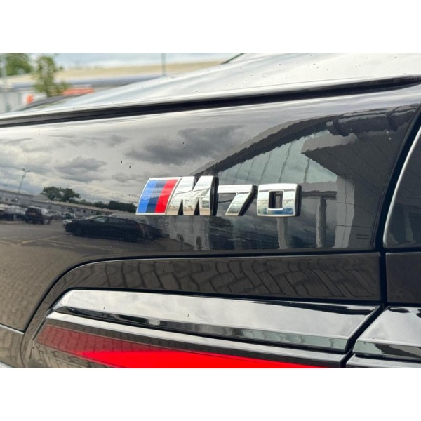 BMW i7 - M70e 105.7kWh Saloon 4dr Electric Auto xDrive (659 ps)