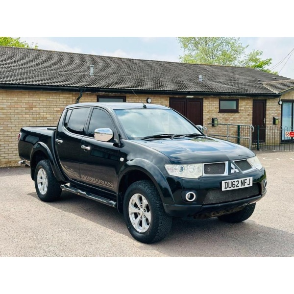 Mitsubishi L200 - 2.5 DI-D Barbarian 4WD Euro 5 4dr (LB)