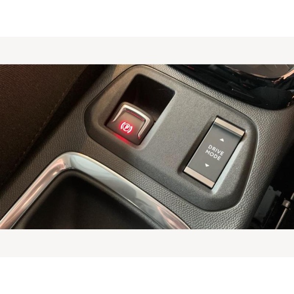 Vauxhall Corsa-e - 50kWh Design Hatchback 5dr Electric Auto (136 ps)