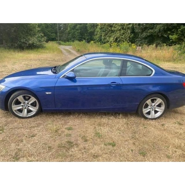 BMW 3 Series - 3.0 330i SE Steptronic Euro 4 2dr