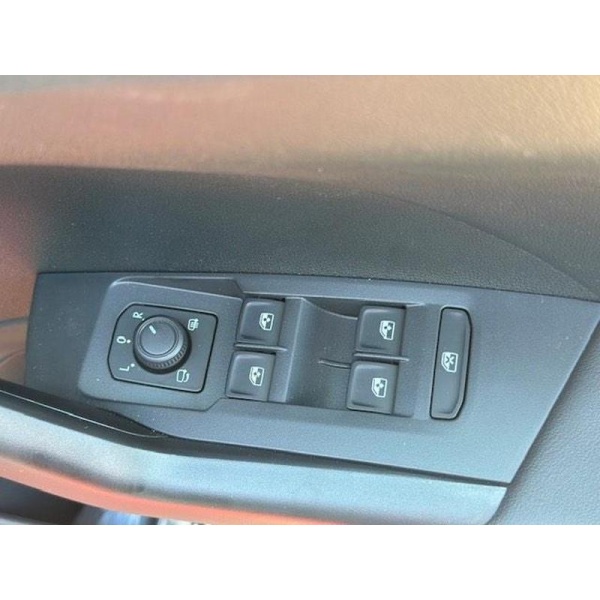 Volkswagen T-cross - 1.0 TSI Match DSG Euro 6 (s/s) 5dr