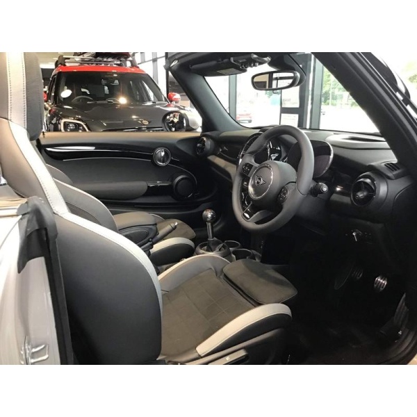 MINI Convertible - 2.0 John Cooper Works Euro 6 (s/s) 2dr