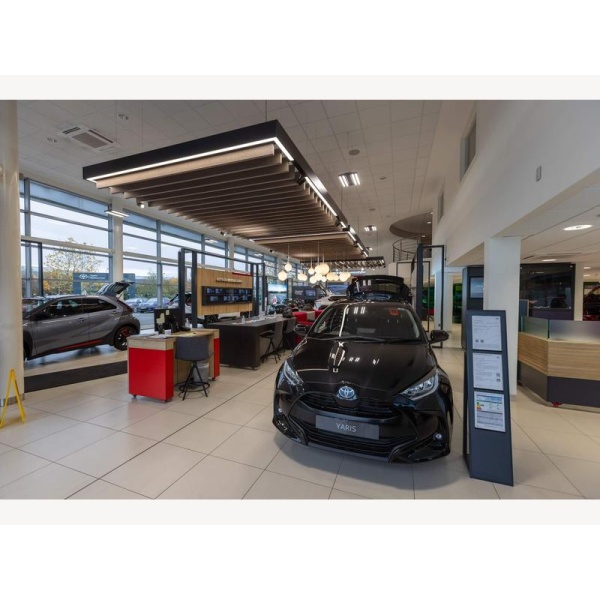 Toyota Corolla - 1.8 VVT-h Icon Touring Sports CVT Euro 6 (s/s) 5dr