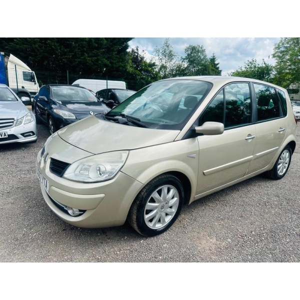 Renault Scenic - 1.6 VVT Dynamique 5dr