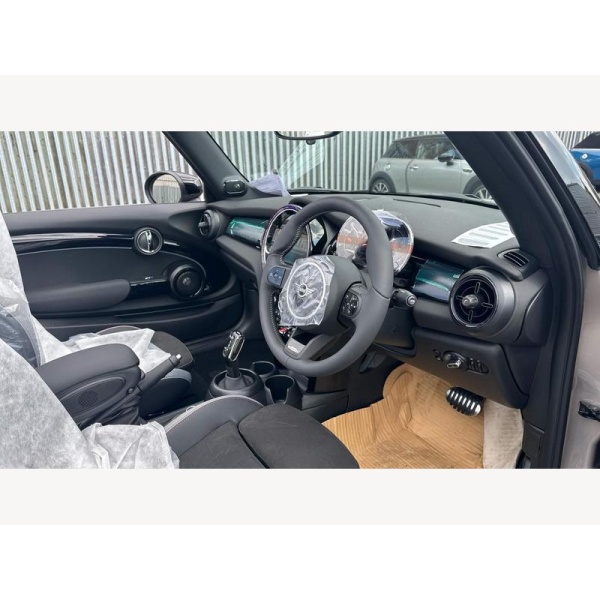 MINI Convertible - 2.0 Cooper S Sport Steptronic Euro 6 (s/s) 2dr