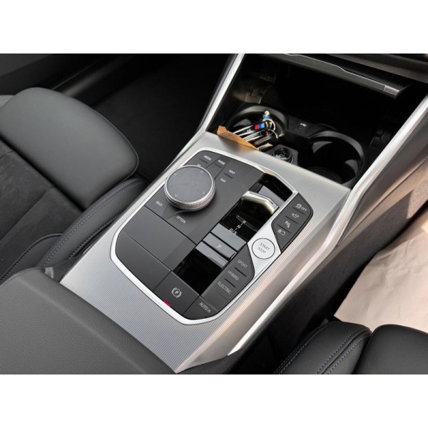 BMW 3 Series - 2.0 330e 12kWh M Sport Touring Auto Euro 6 (s/s) 5dr