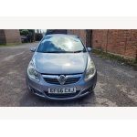 Vauxhall Corsa - 1.2i 16v Design Hatchback 3dr Petrol Manual (a/c) (139 g/km, 79 bhp)